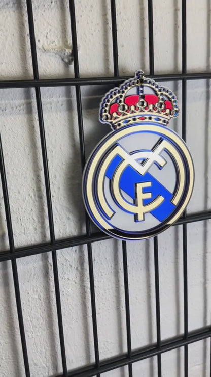 Premium Crests